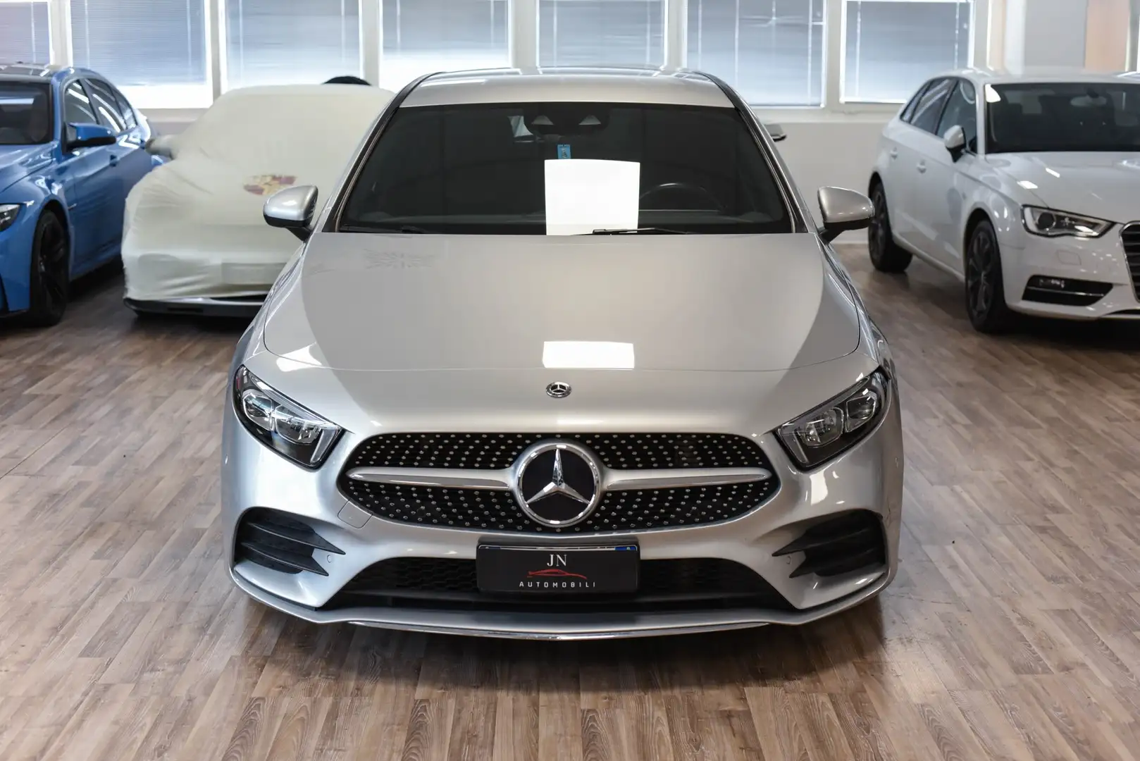 Mercedes-Benz A 180 d Premium AMG auto - 2