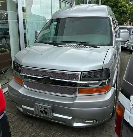 Chevrolet Express 5,3l V8 Explorer Limited AWD/4X4