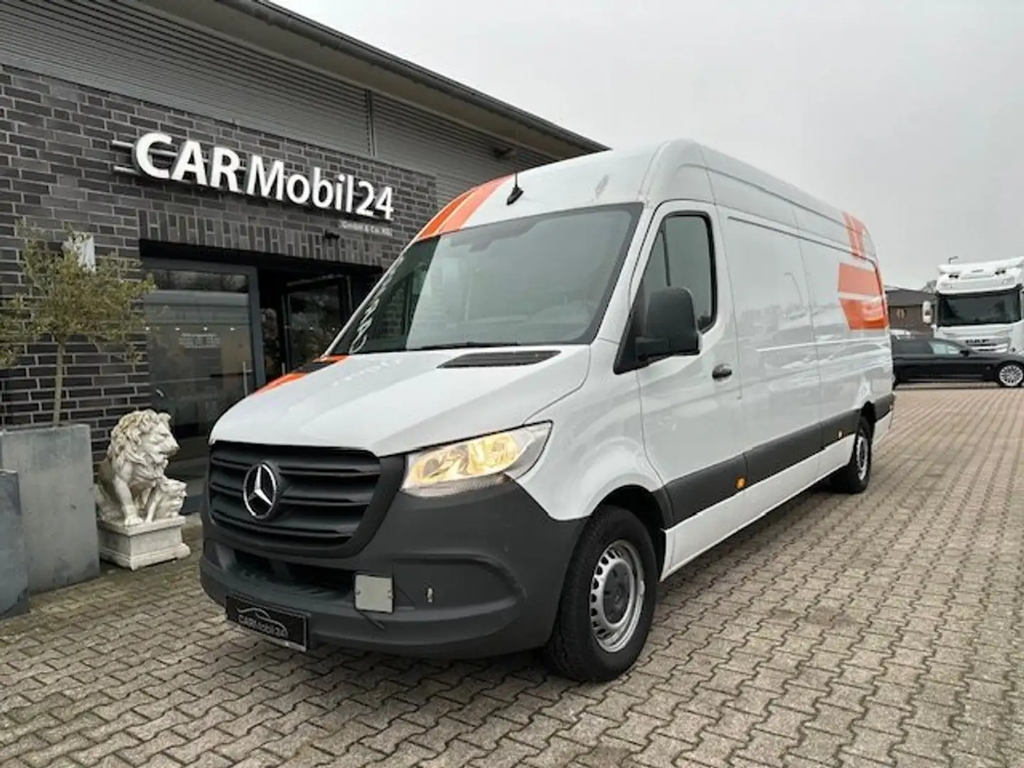 Mercedes-Benz Sprinter 316 CDI Lang HA 7G-TRONIC Plus*RFK*Temp*Klima White - 1