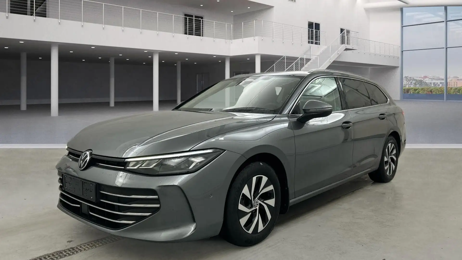 Volkswagen Passat Variant 1,5 eTSI MHEV Business DSG NP 52.471.- -37% Grau - 2