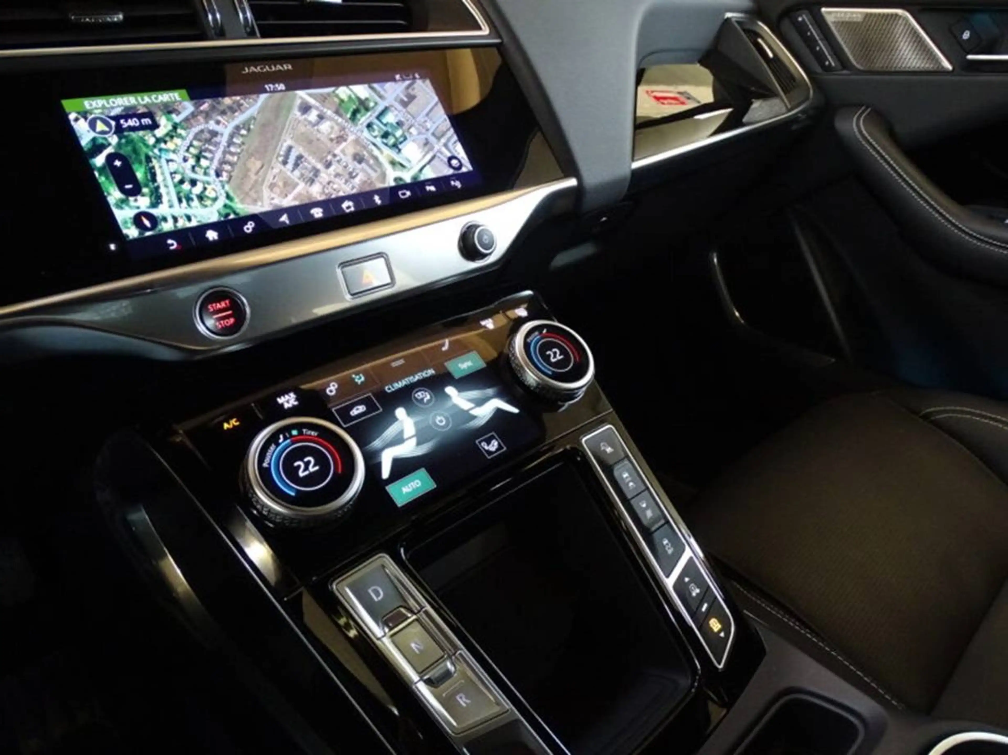 Jaguar I-Pace EV400 AWD First Edition HSE — photo 5