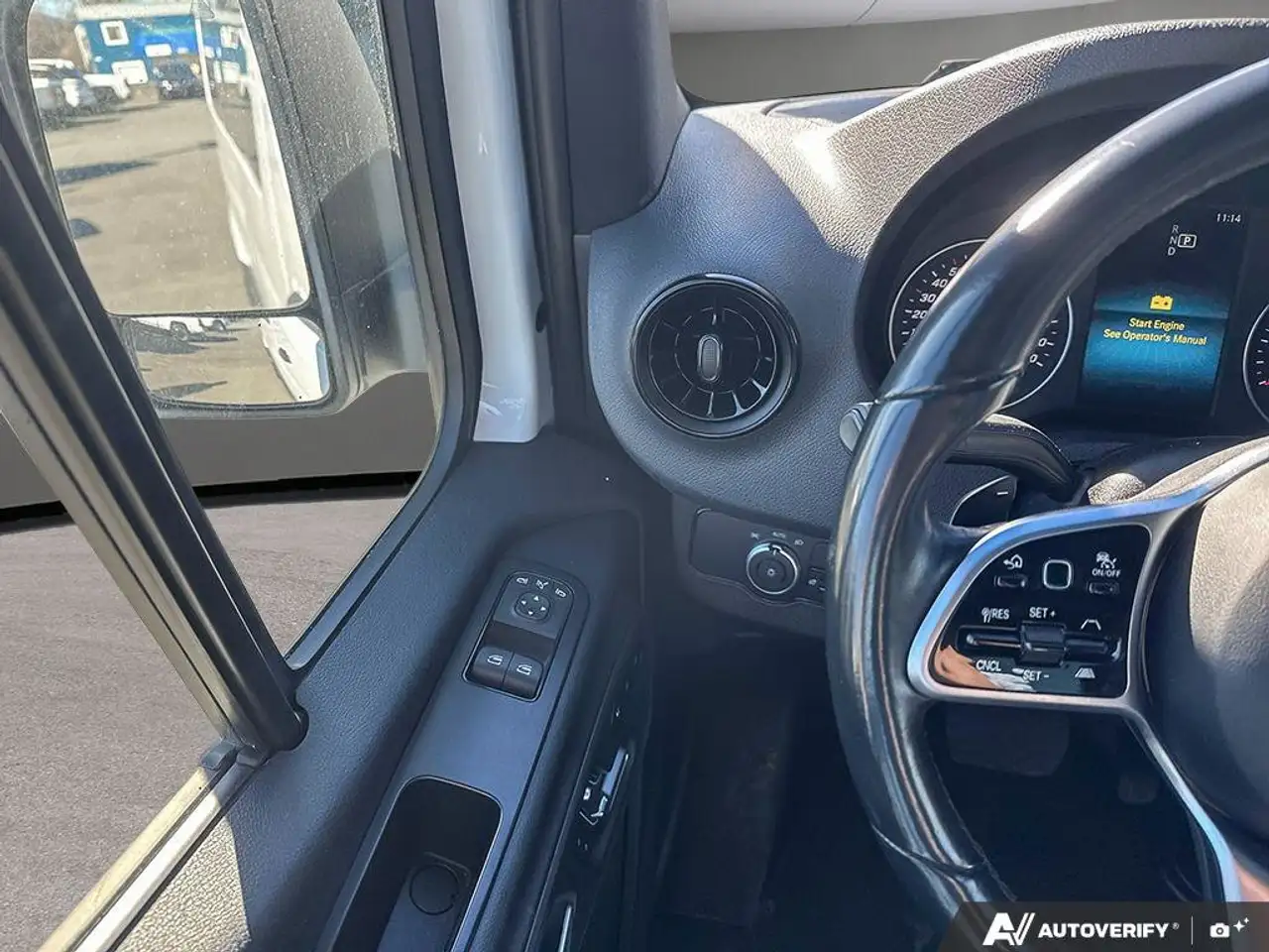 Mercedes-Benz Sprinter снимка Mercedes-Benz Sprinter