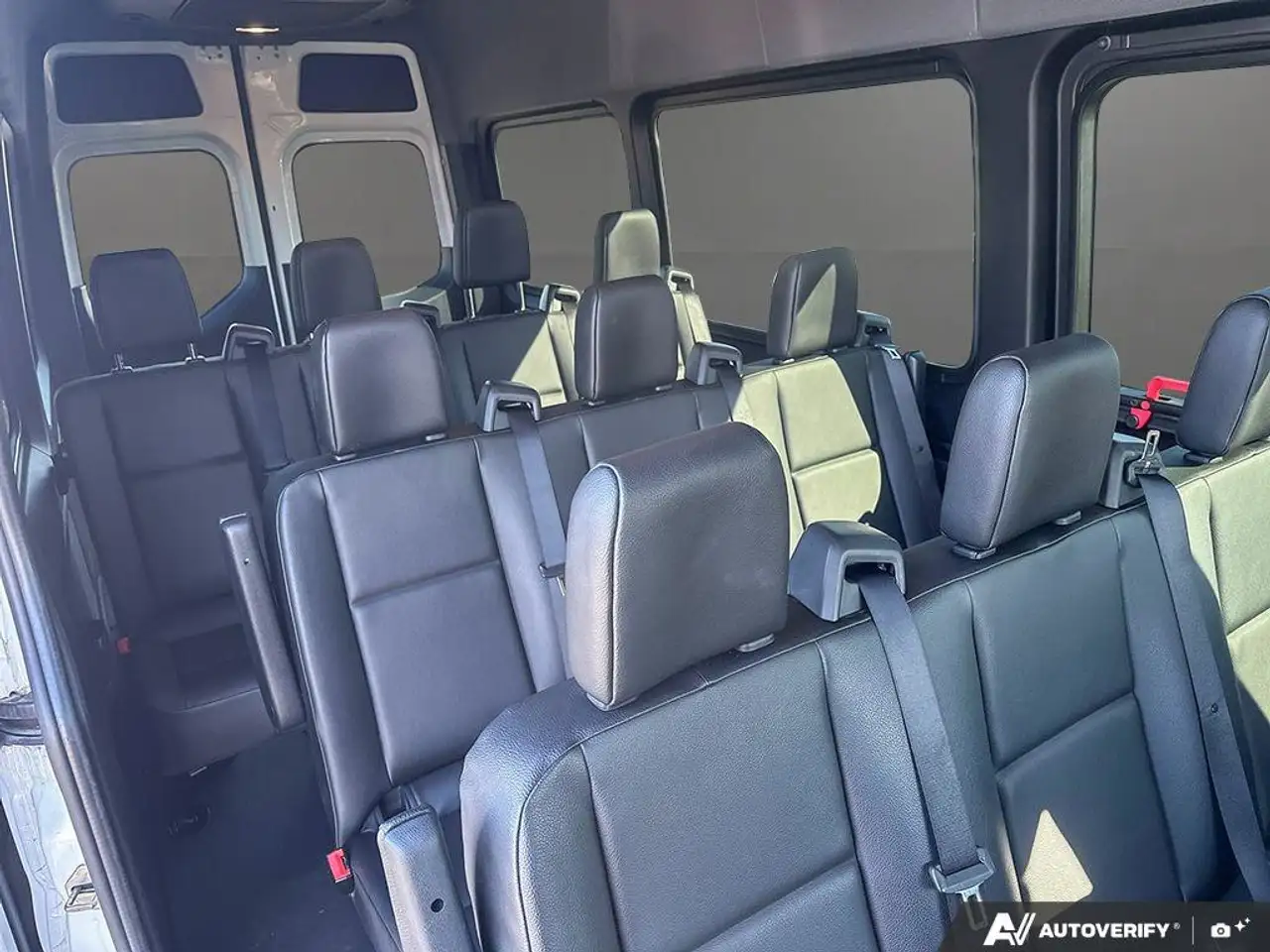 Mercedes-Benz Sprinter снимка Mercedes-Benz Sprinter