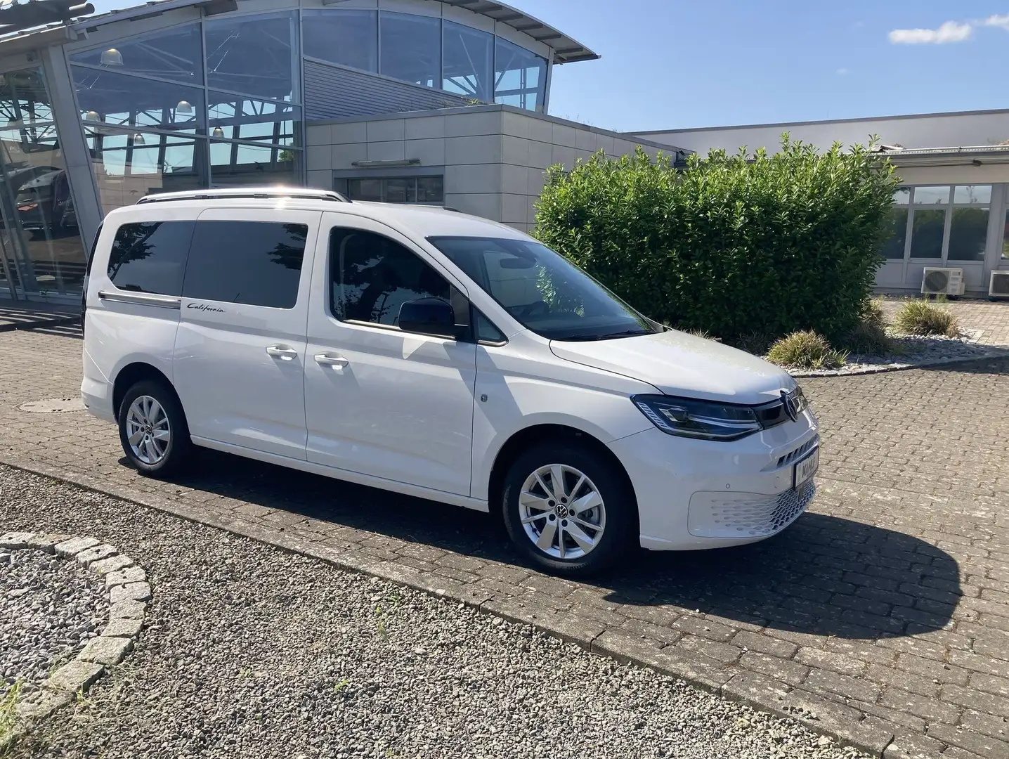 Volkswagen Caddy California 1.5 TSI vorb. Navi LED SHZ Klima PDC Ap Weiß - 2