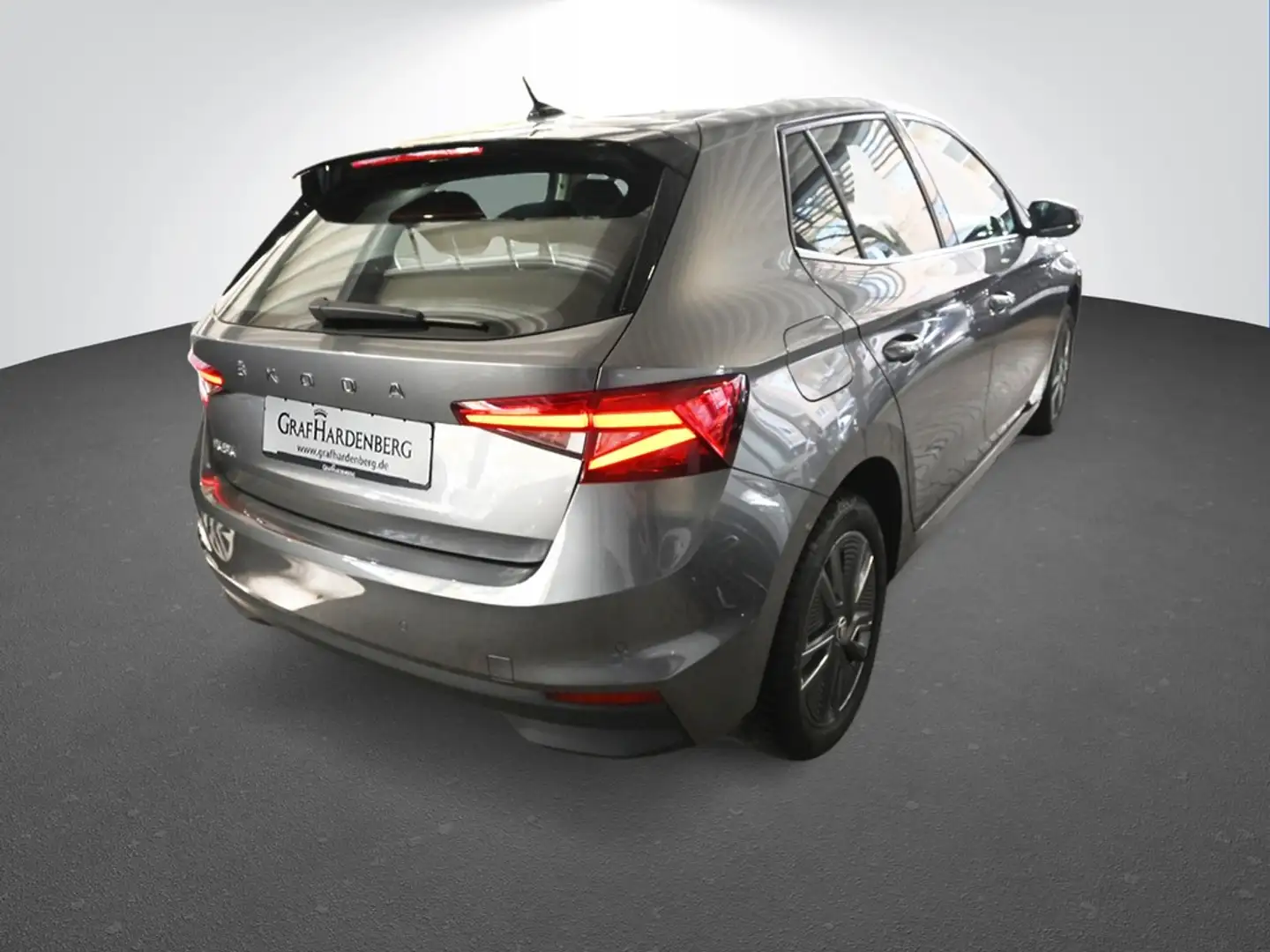 Skoda Fabia 1.0 TSI DSG Style Business Paket / EPH vo. & hi... Grau - 2