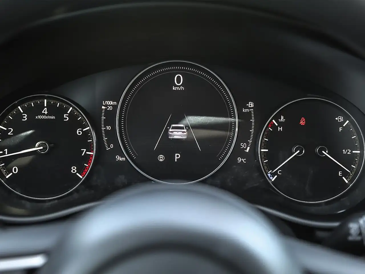 Mazda 3 снимка Mazda 3