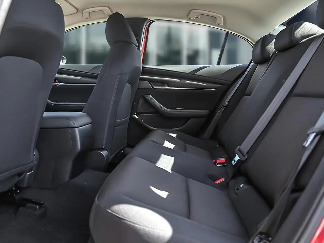Mazda 3 снимка Mazda 3