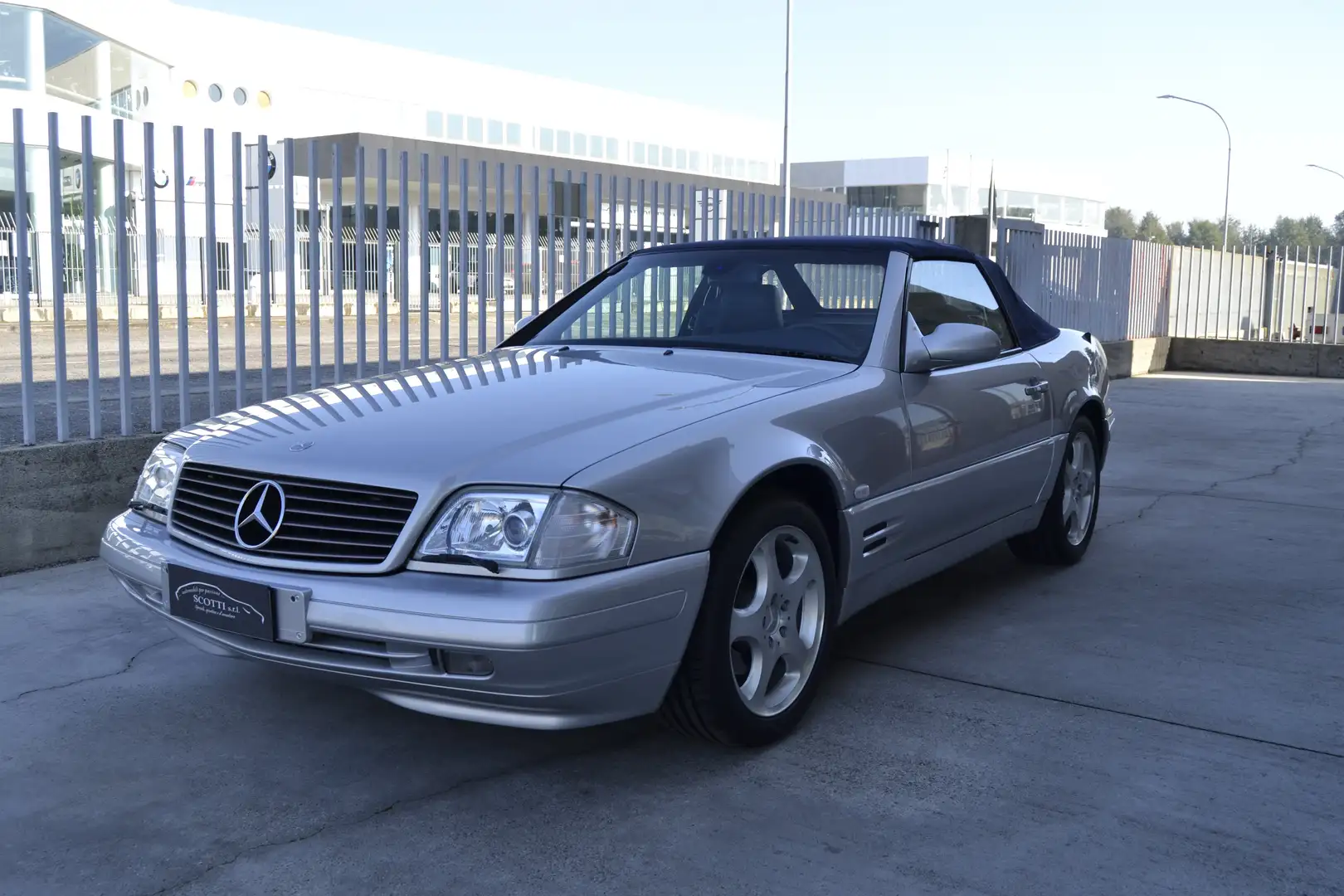 Mercedes-Benz SL 320 V6 (R129) Argento - 1