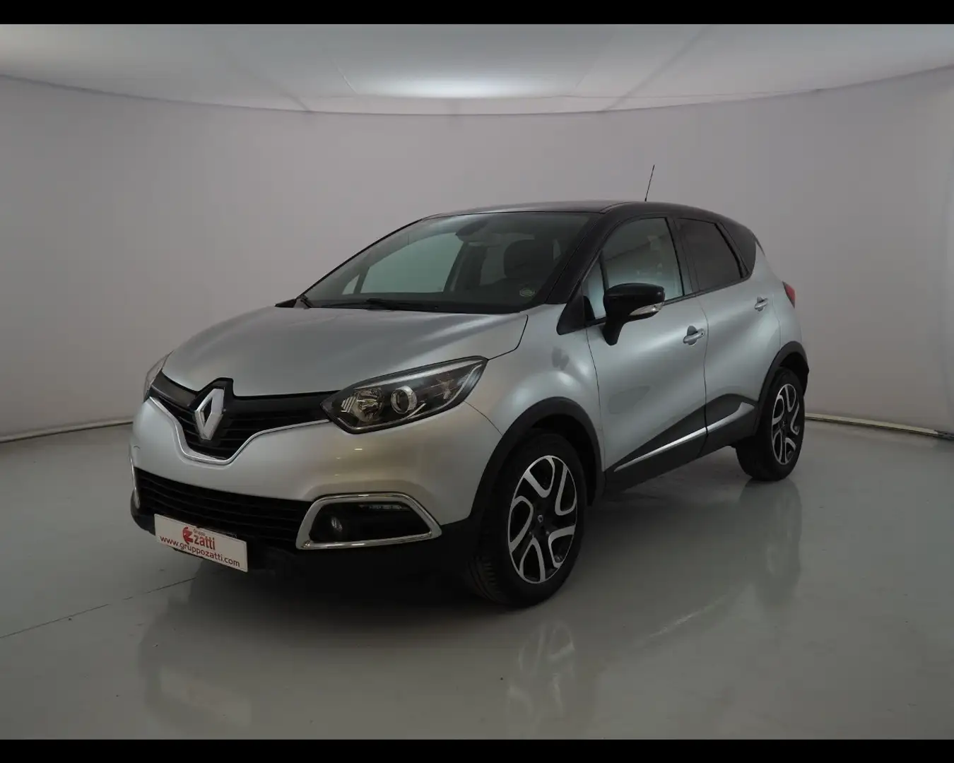 Renault Captur 1.5 dci Project Runway 90cv edc Gümüş rengi - 1