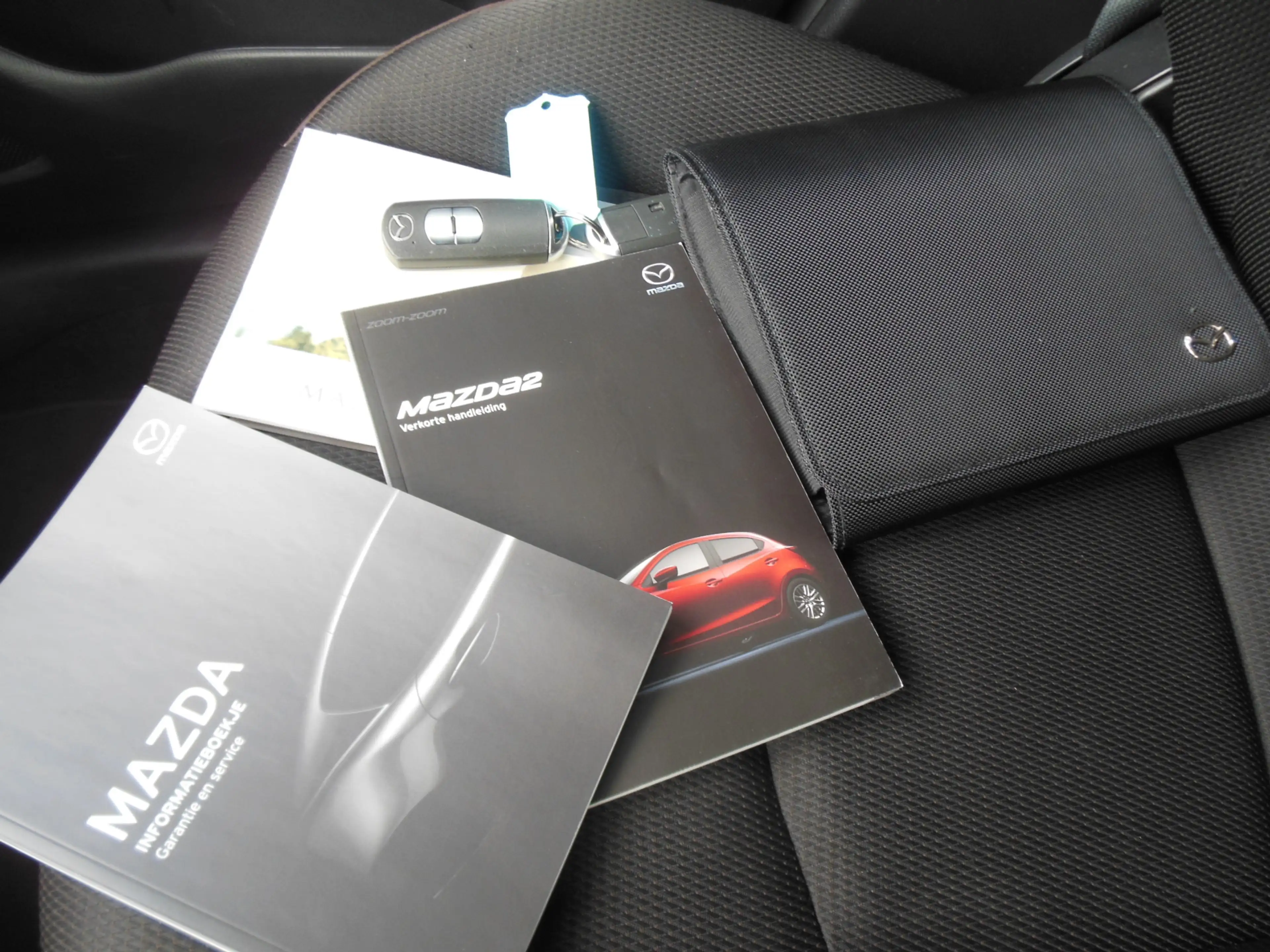 Mazda 2 1.5 Skyactiv-G Style Selected 12 maanden Bovag gar — photo 19