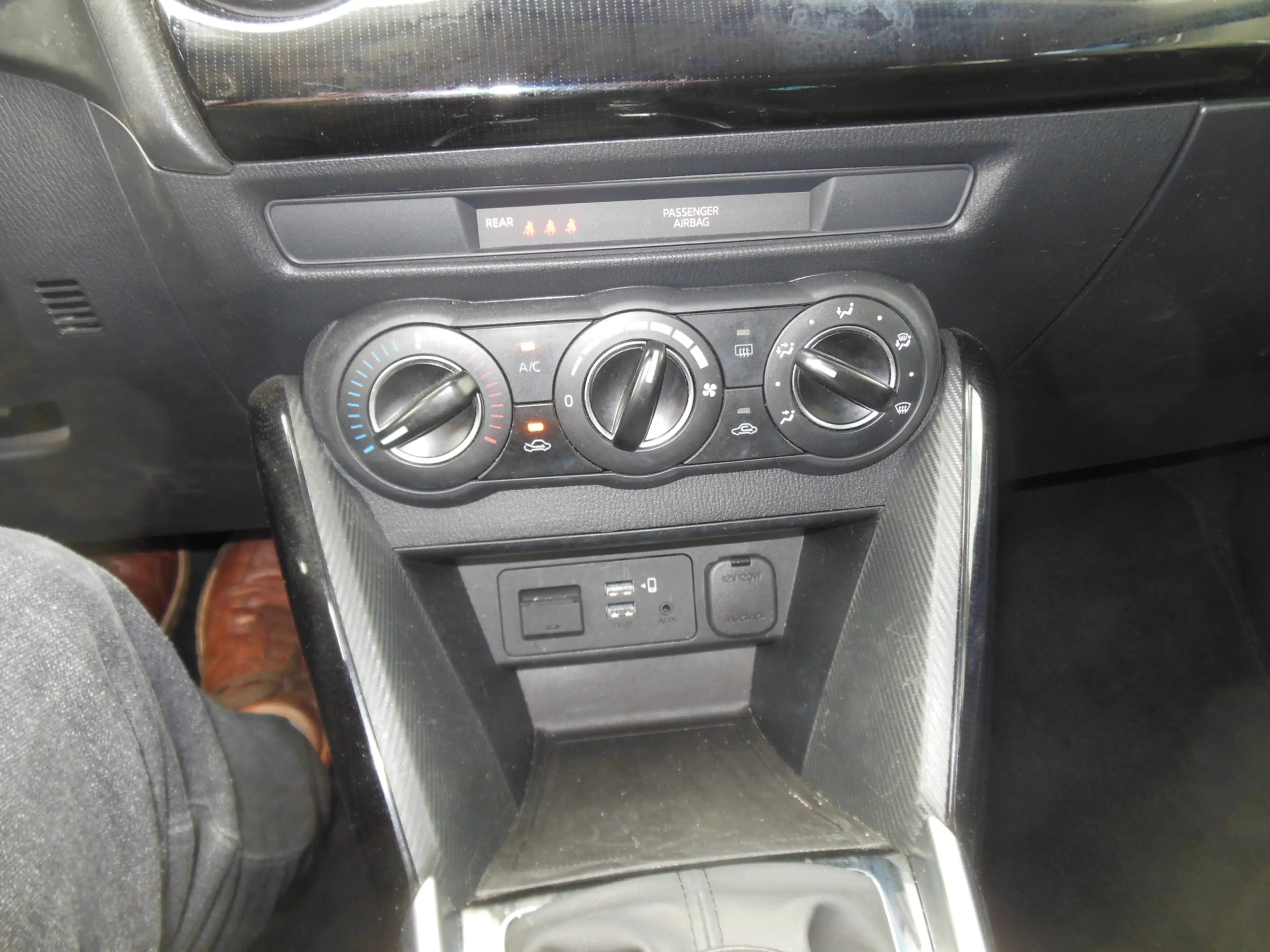 Mazda 2 1.5 Skyactiv-G Style Selected 12 maanden Bovag gar — photo 15