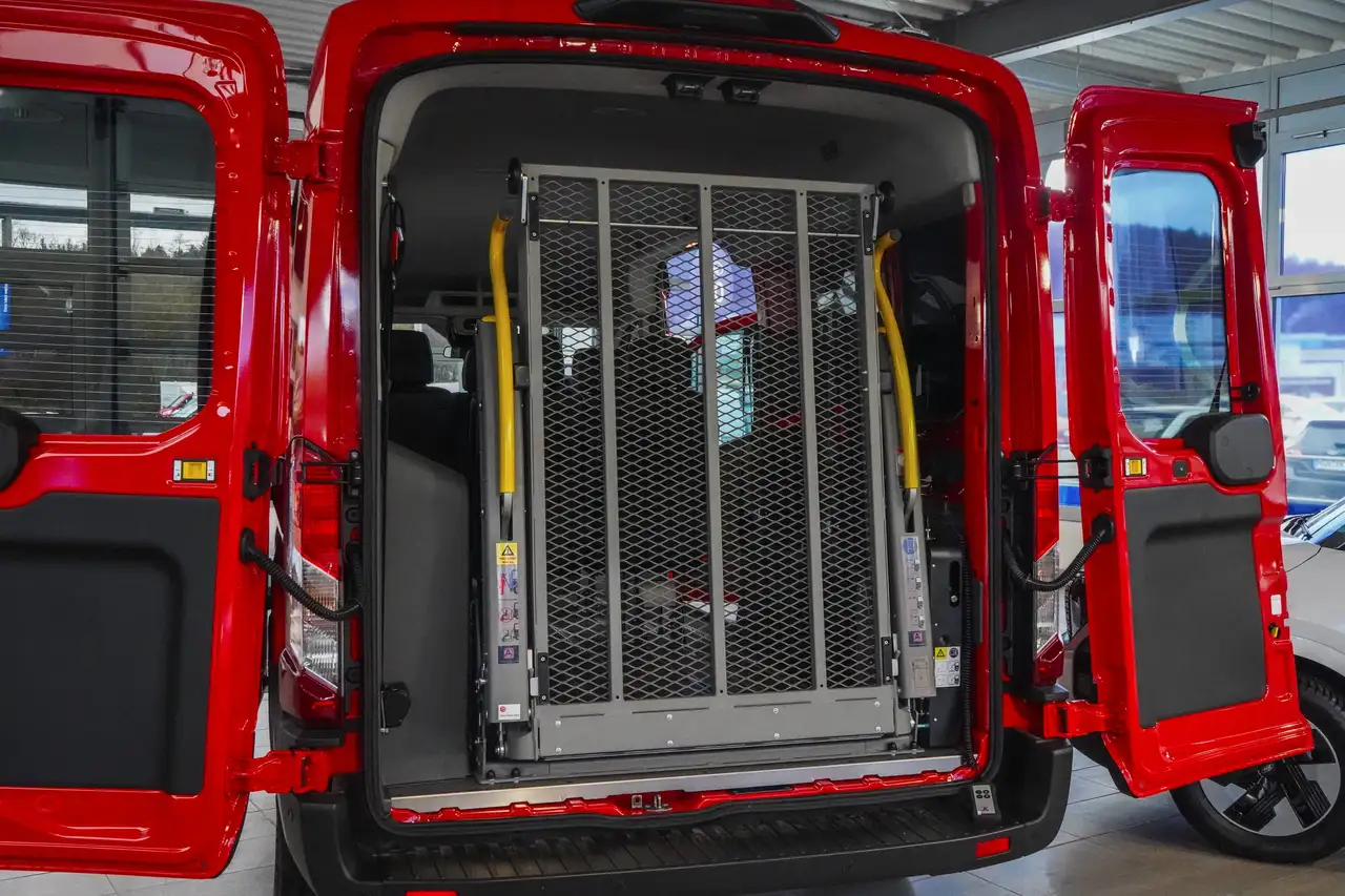 Ford Transit FT 350 L3H2 BEHINDERTENTRANSP. FZG. M. AMF BRUHNS LIFTSYST. 13