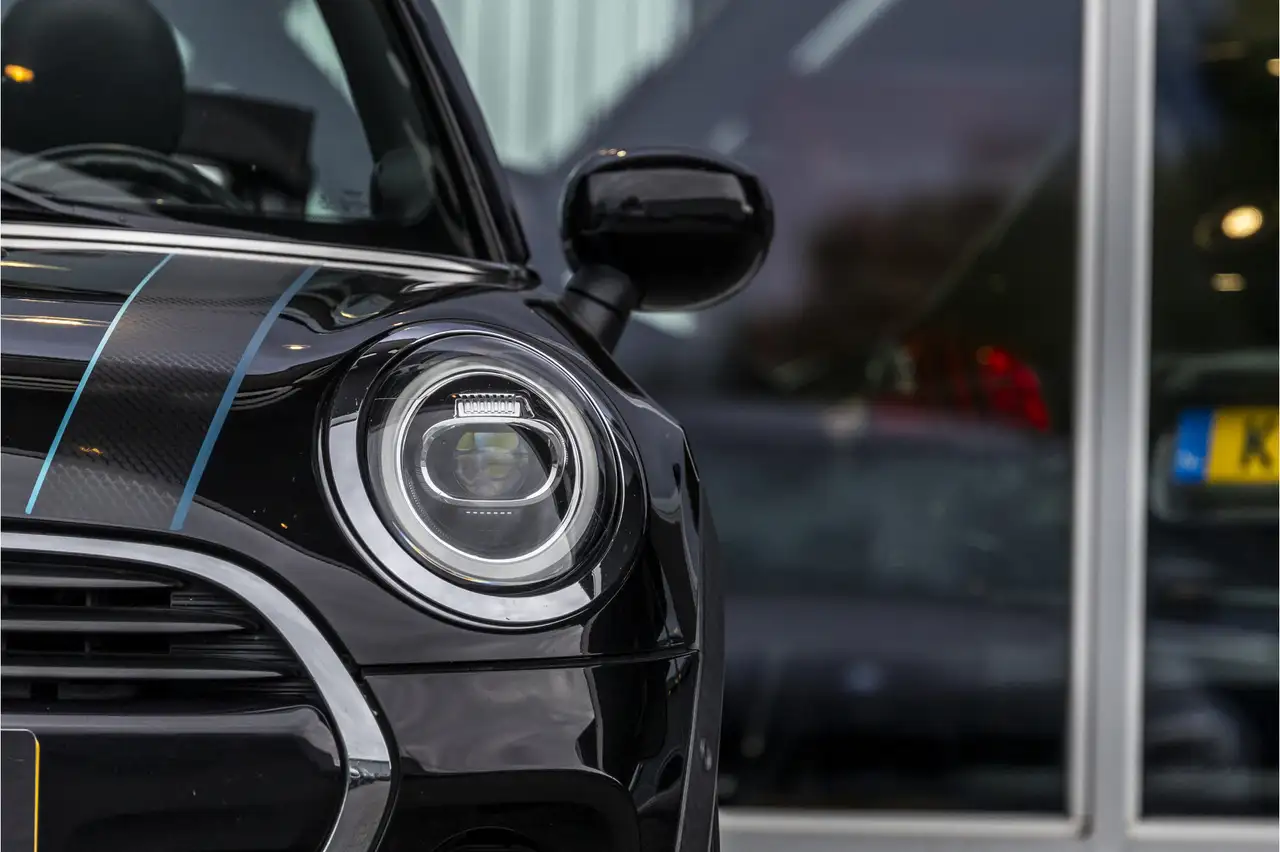 MINI Cooper 1.5 Sidewalk Edition Harmen Kardon NL Auto Car, миниатюра 23