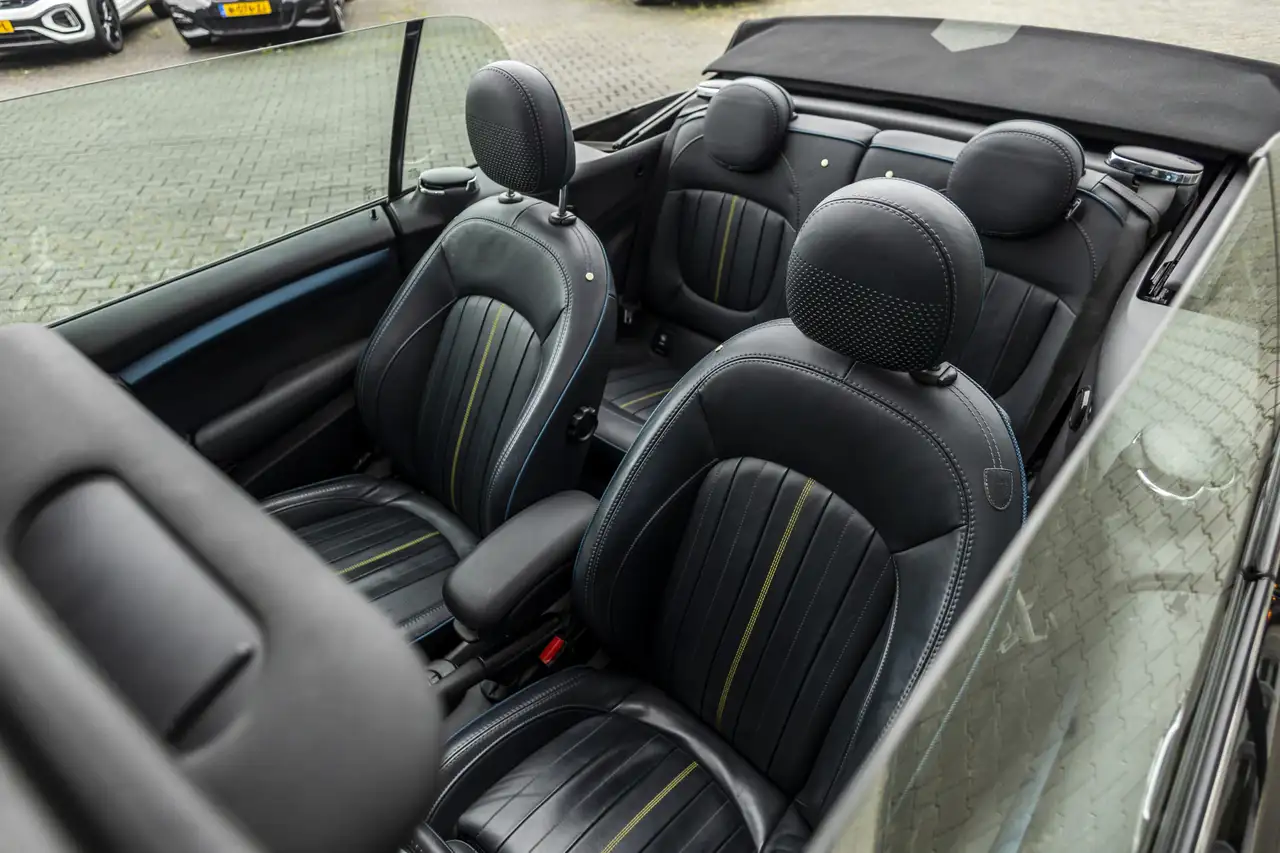 MINI Cooper 1.5 Sidewalk Edition Harmen Kardon NL Auto Car, миниатюра 13