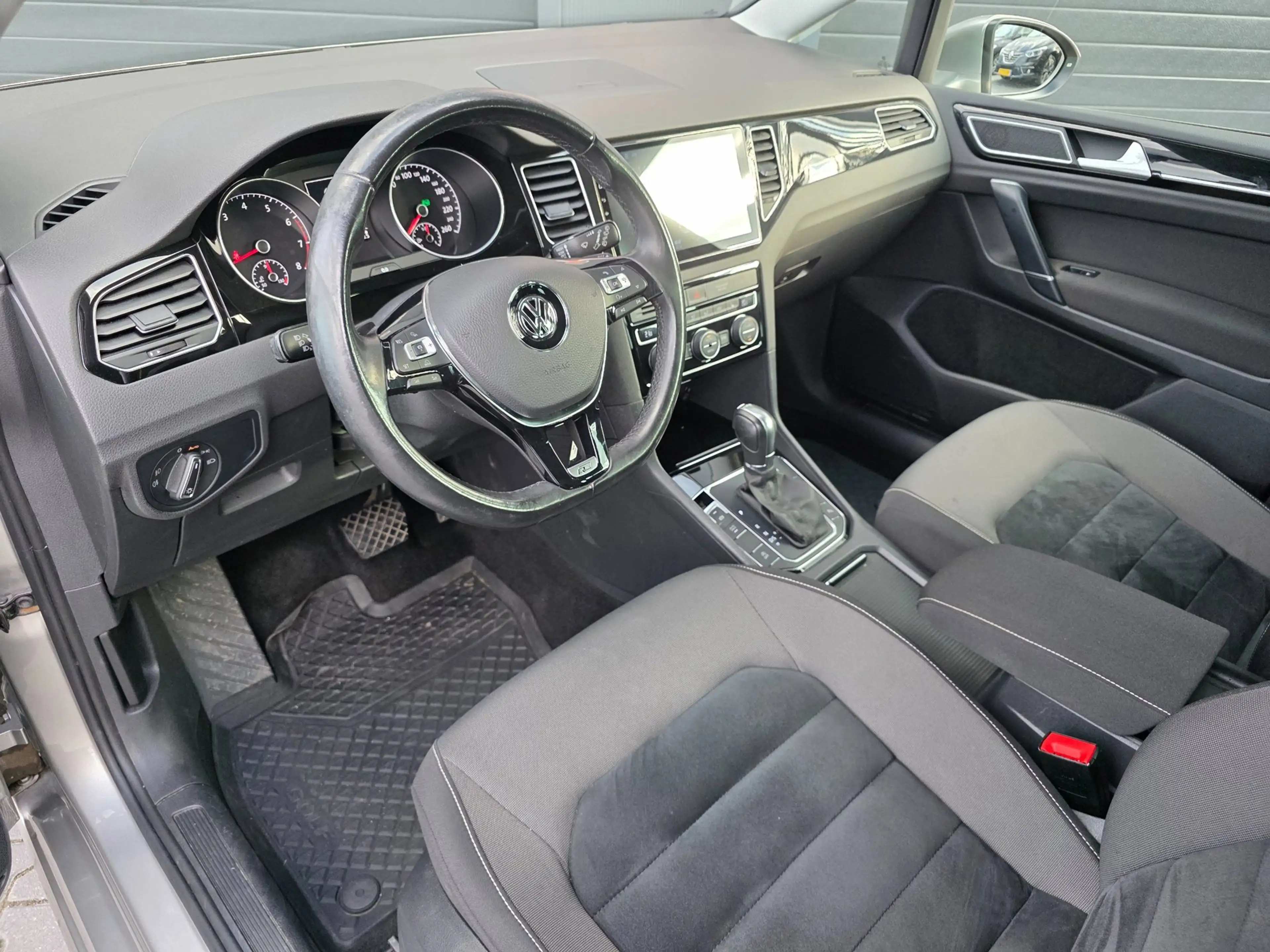 Volkswagen Golf Sportsvan 1.4 TSI Highline | 150 PK | ADAPTIVE | CAMERA | ST — photo 5
