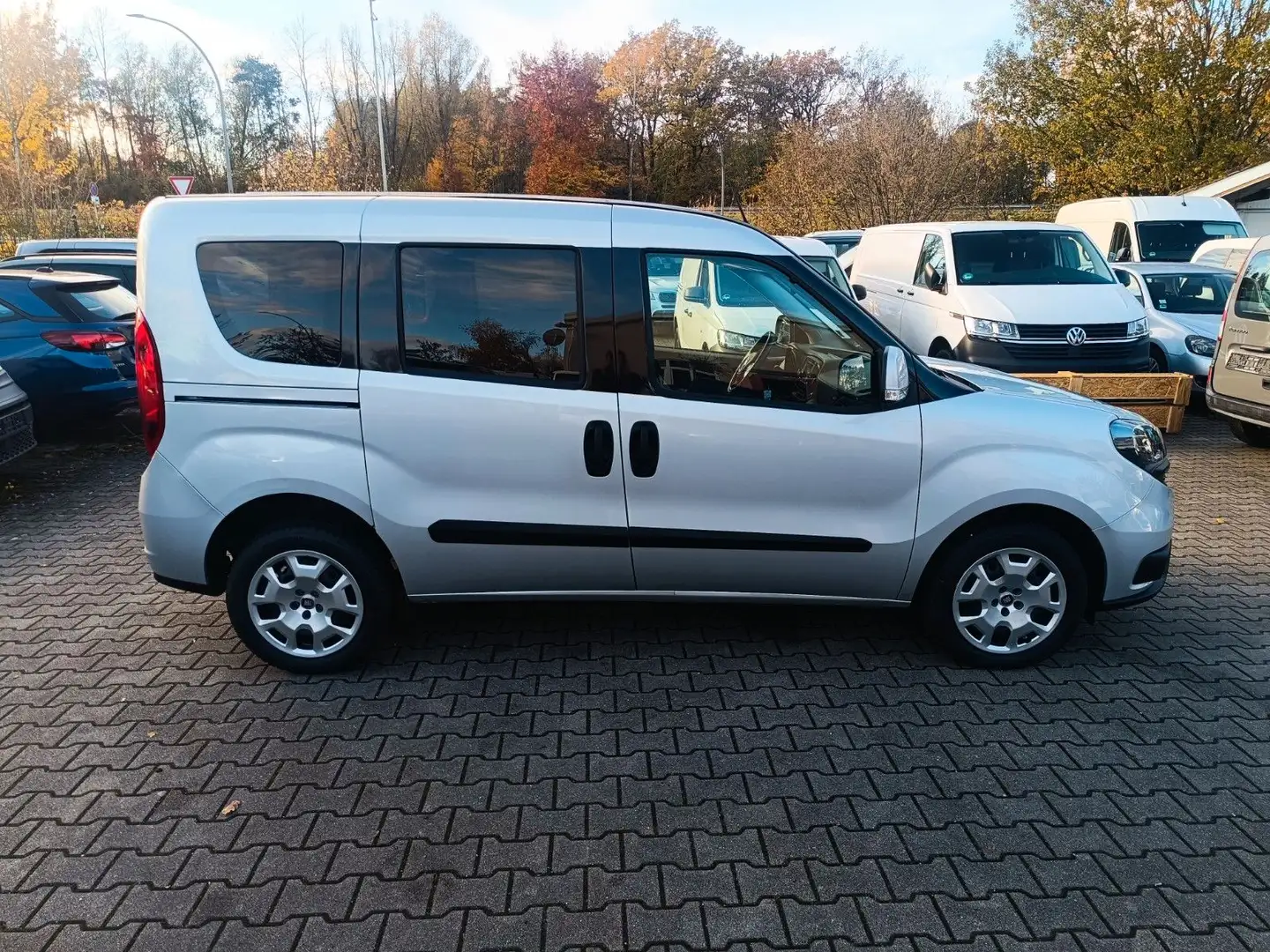 Fiat Doblo Doblò SX Kombi Silber - 2