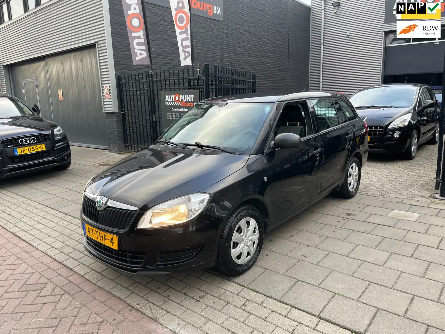 Skoda Fabia Combi 1.2-12V Fresh 2e Eigenaar! Carplay Airco NAP Nero - 1