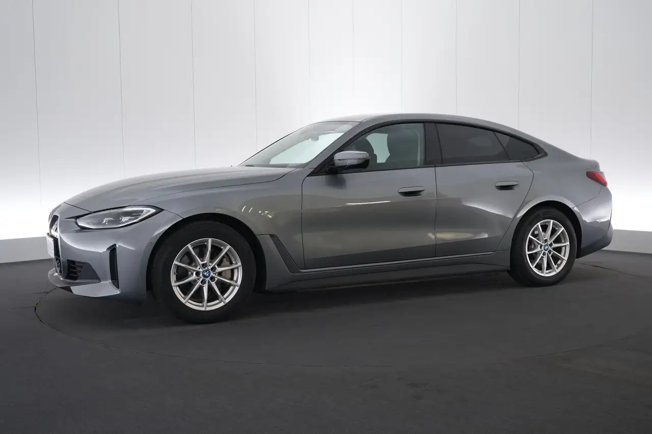 BMW i4 eDrive40 LEDER/CUIR LED GPS PDC CAM Verw. Zetels A, миниатюра 12