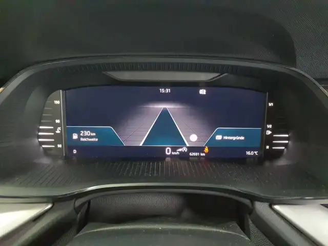 Skoda Octavia view 11