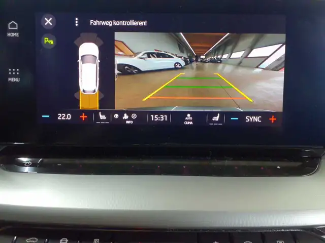 Skoda Octavia view 16