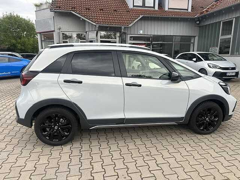 Honda Jazz Hybrid e:HEV 1.5 i-MMD Crosstar Advance — photo 8