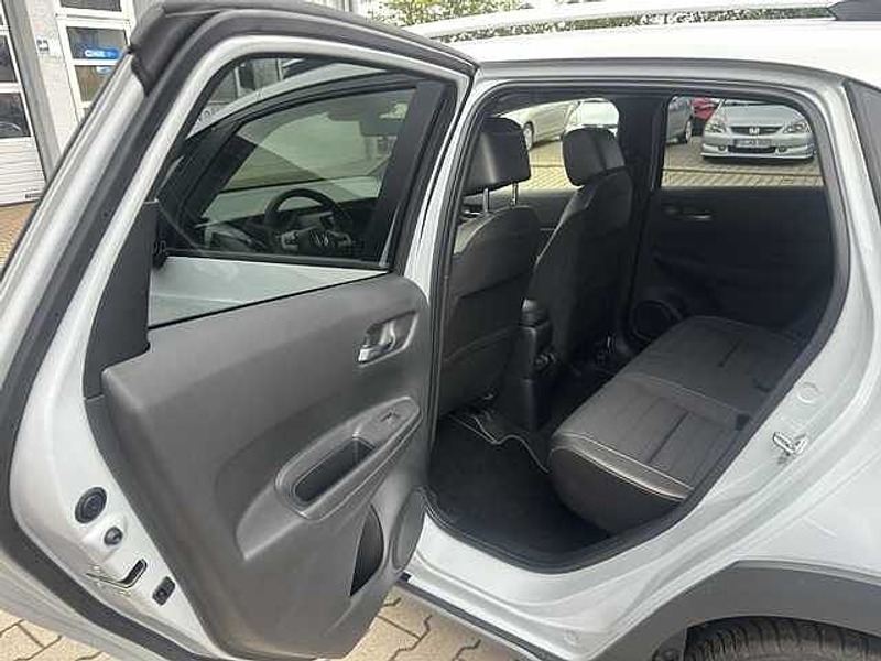 Honda Jazz Hybrid e:HEV 1.5 i-MMD Crosstar Advance — photo 10