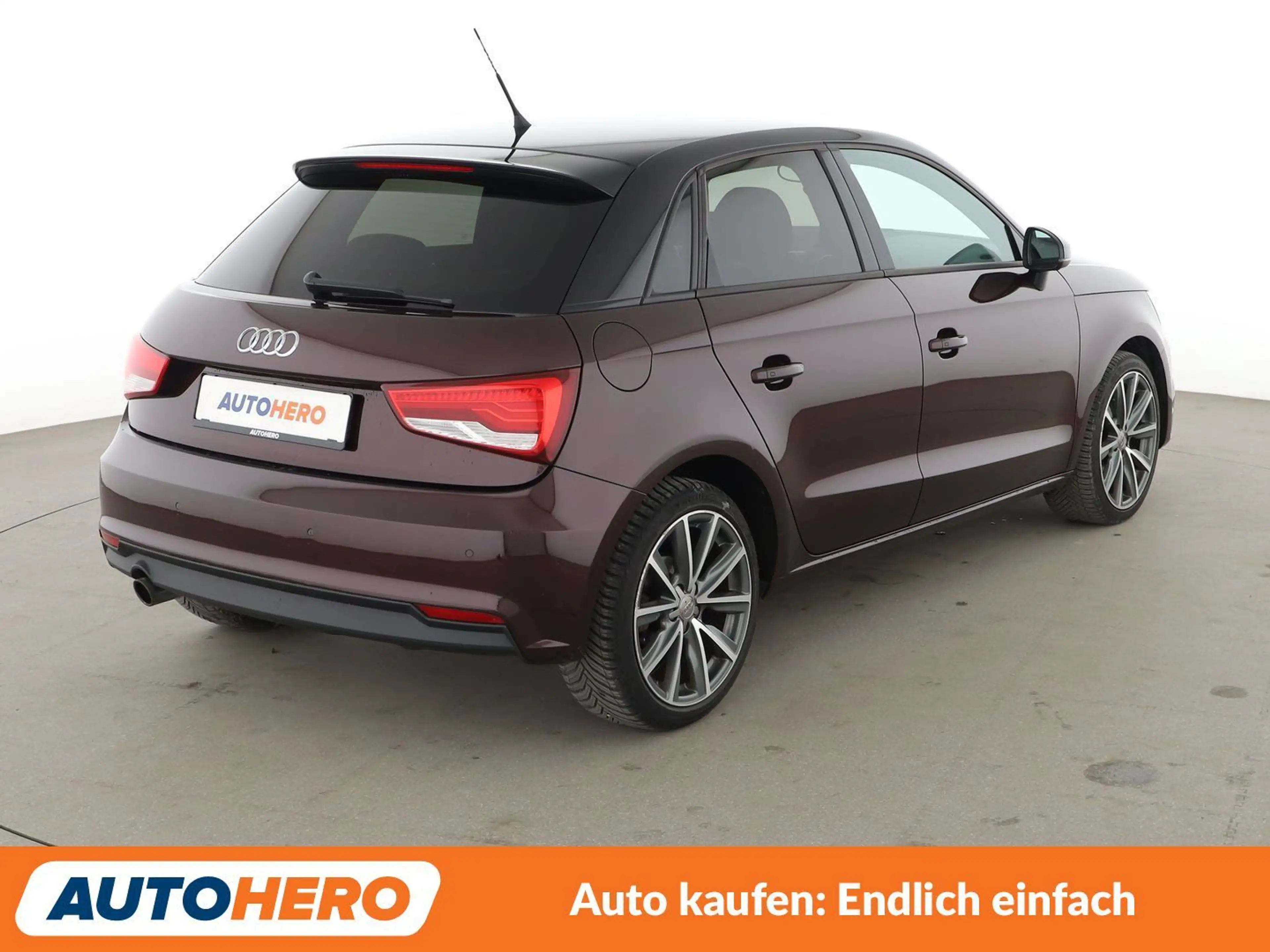 Audi A1 1.0 TFSI Design*NAVI*TEMPO*PDC* — photo 6