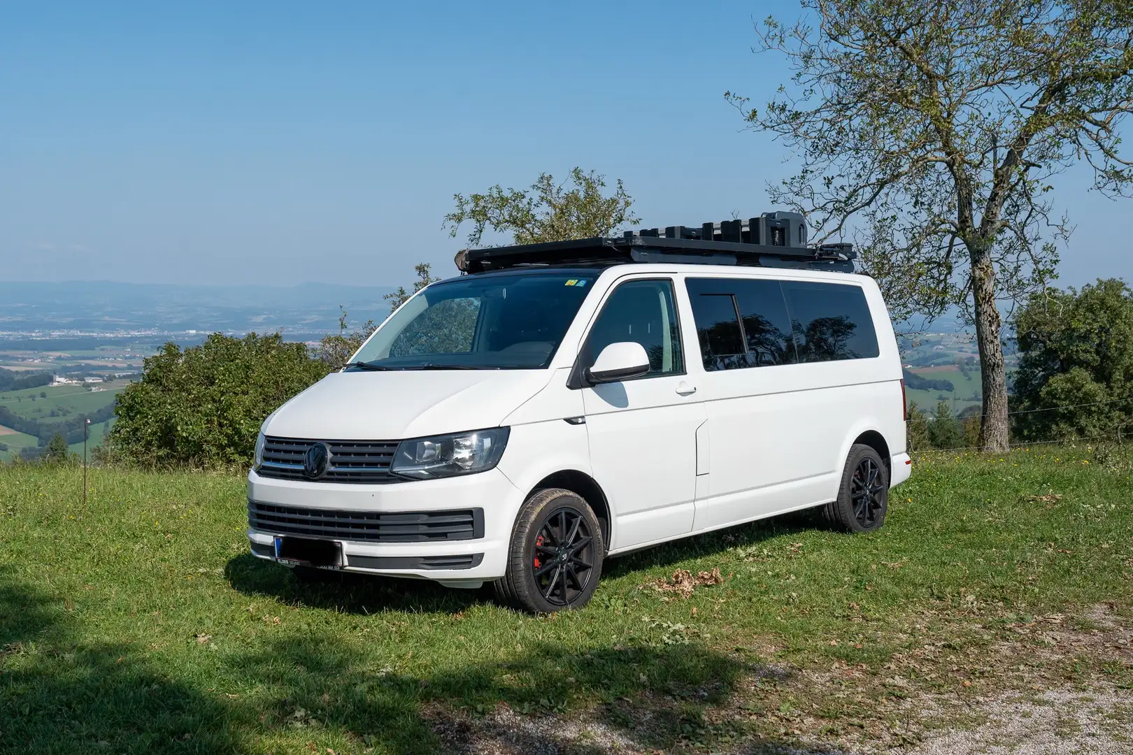 Volkswagen T6 Transporter Lang - 2