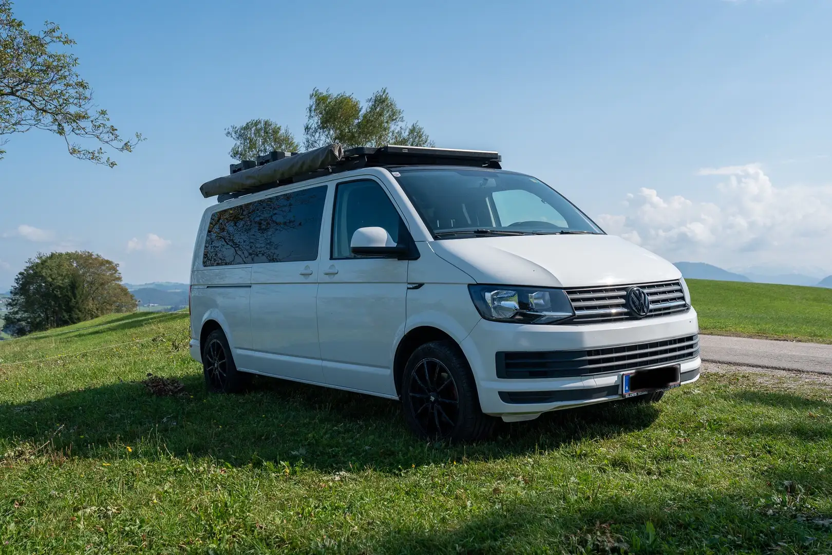 Volkswagen T6 Transporter Lang - 1