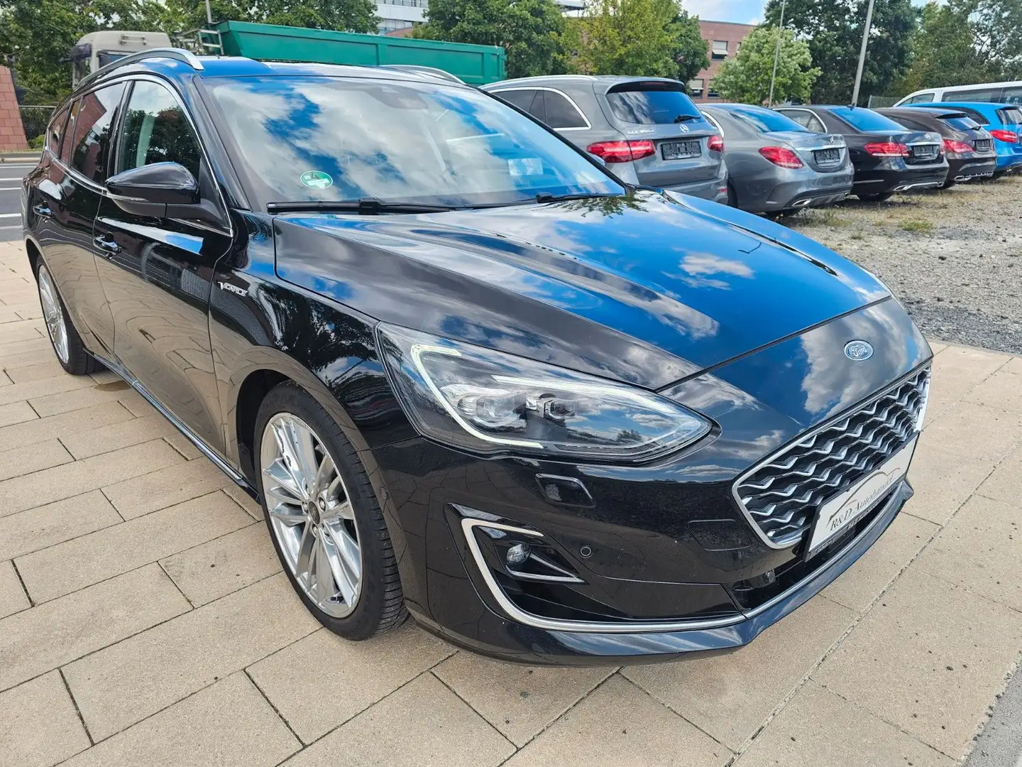 Ford Focus Turnier Vignale Vollausstattung Siyah - 2
