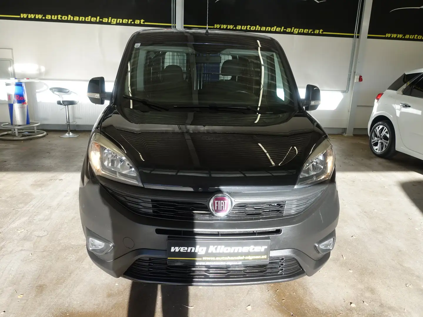 Fiat Doblo Cargo SX 1.3 Schwarz - 2