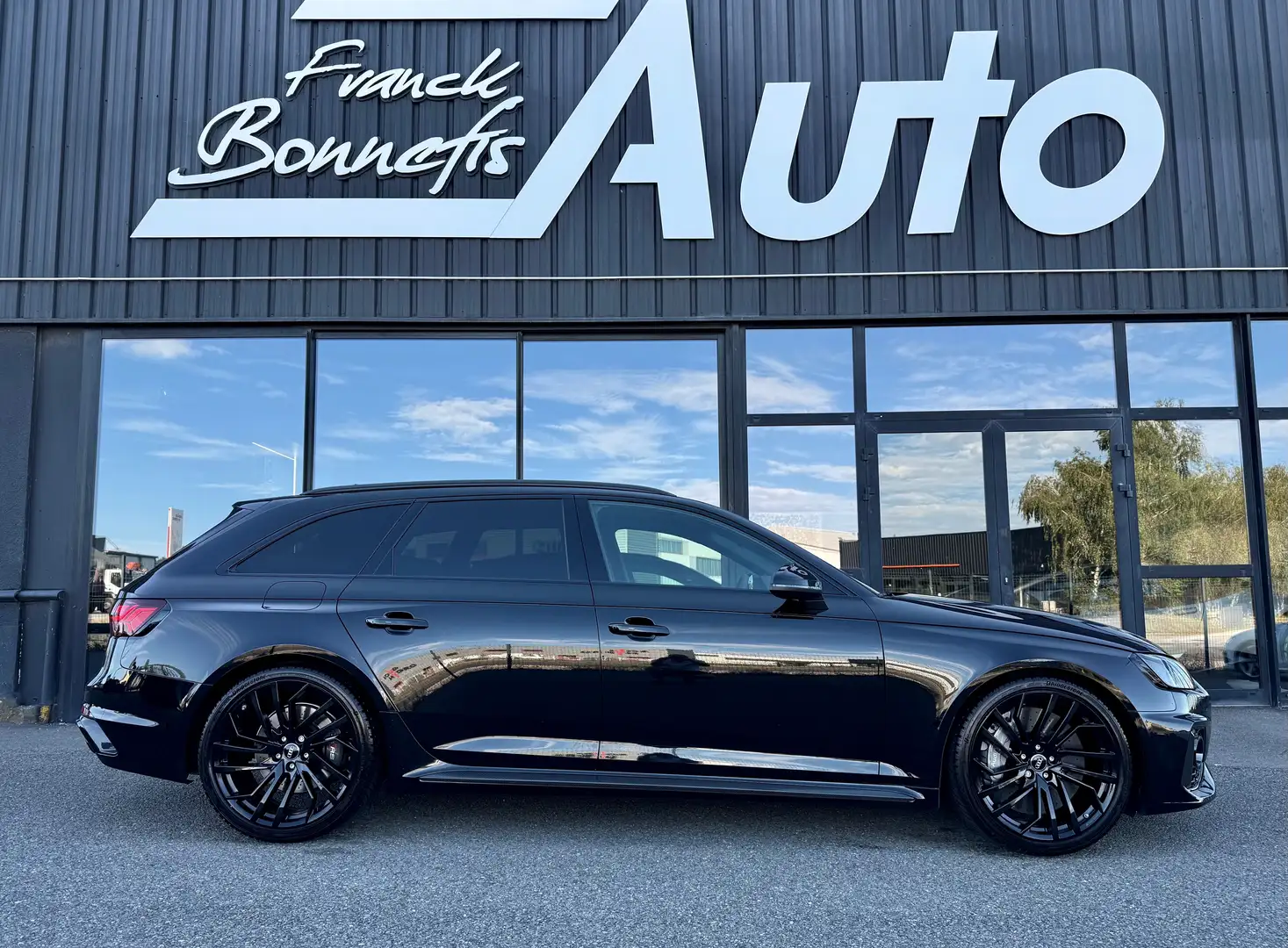 Audi RS4 Audi RS4 Avant 2.9 V6 TFSI 450 Ch Quattro Noir - 1
