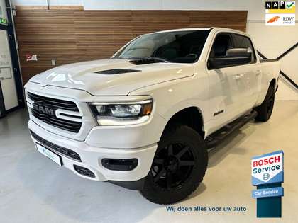 Dodge RAM 1500 5.7 V8 4x4 Crew Cab 5'7 Sport | Soft Cover |