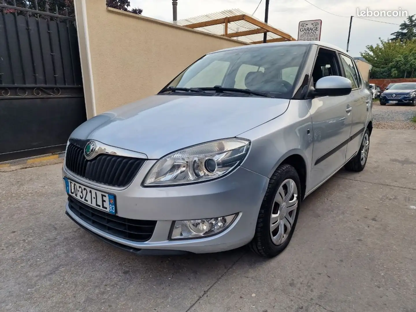 Skoda Fabia tdi 75ch payer en 4x sans frais Gris - 1