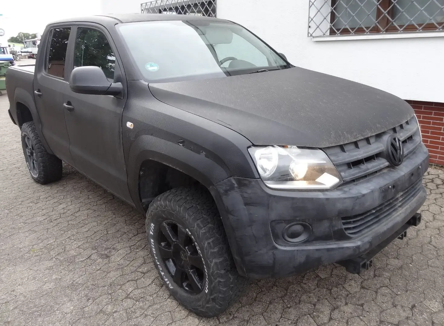 Volkswagen Amarok DoubleCab 4Motion  Salzstreuer Winter Schwarz - 1