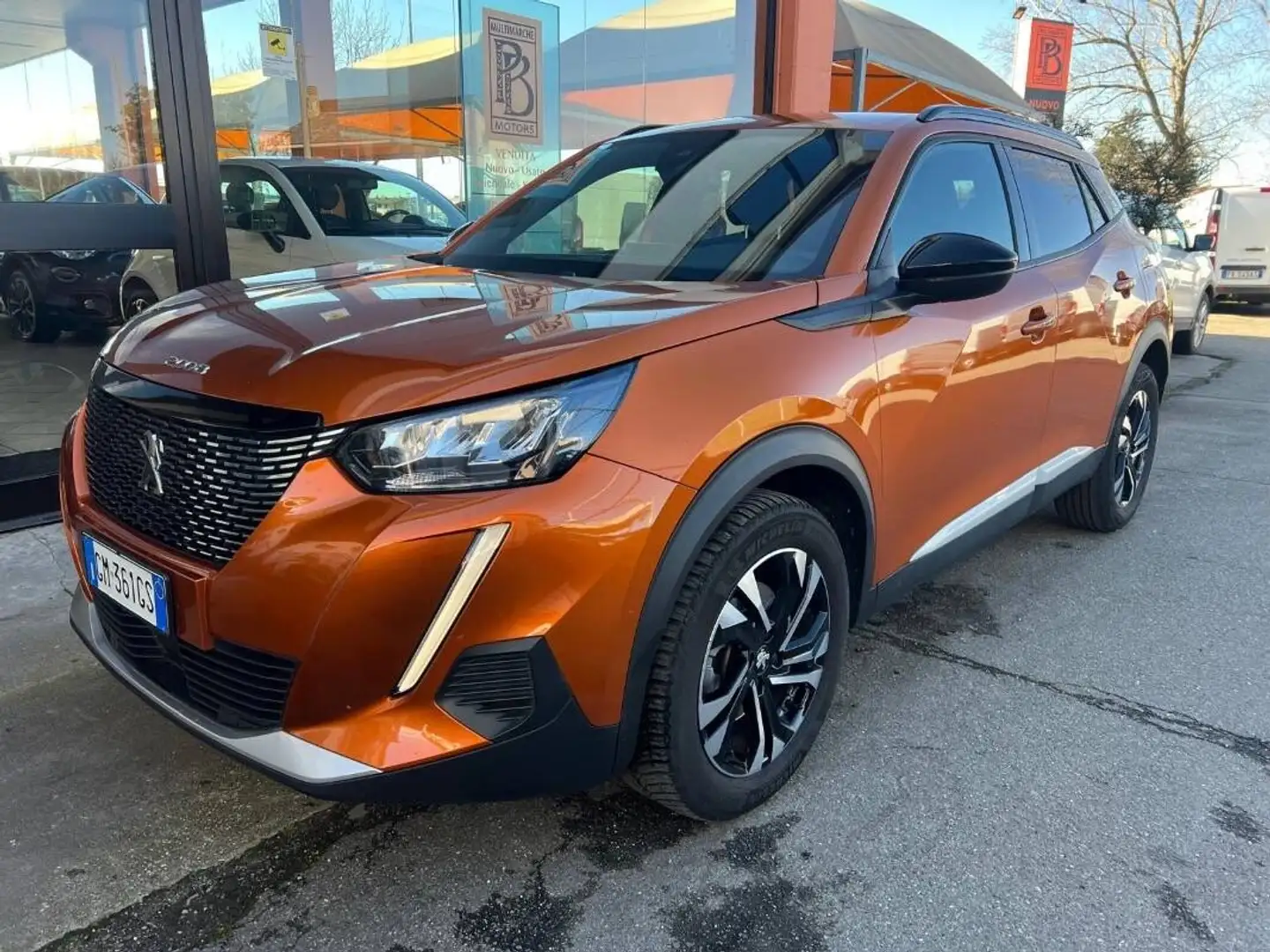 Peugeot 2008 1.5 bluehdi Allure s&s 130cv eat8 Orange - 1