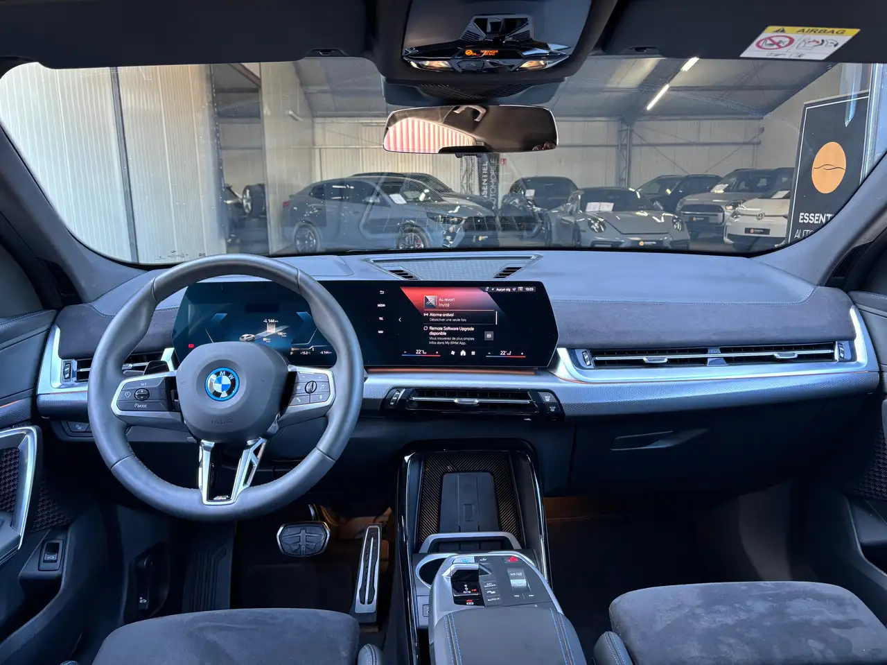 BMW iX2 66.5 kWh xDrive30 M Edition, миниатюра 8