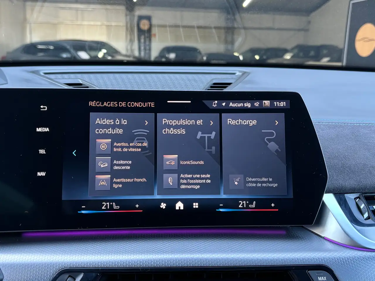 BMW iX2 66.5 kWh xDrive30 M Edition, миниатюра 18