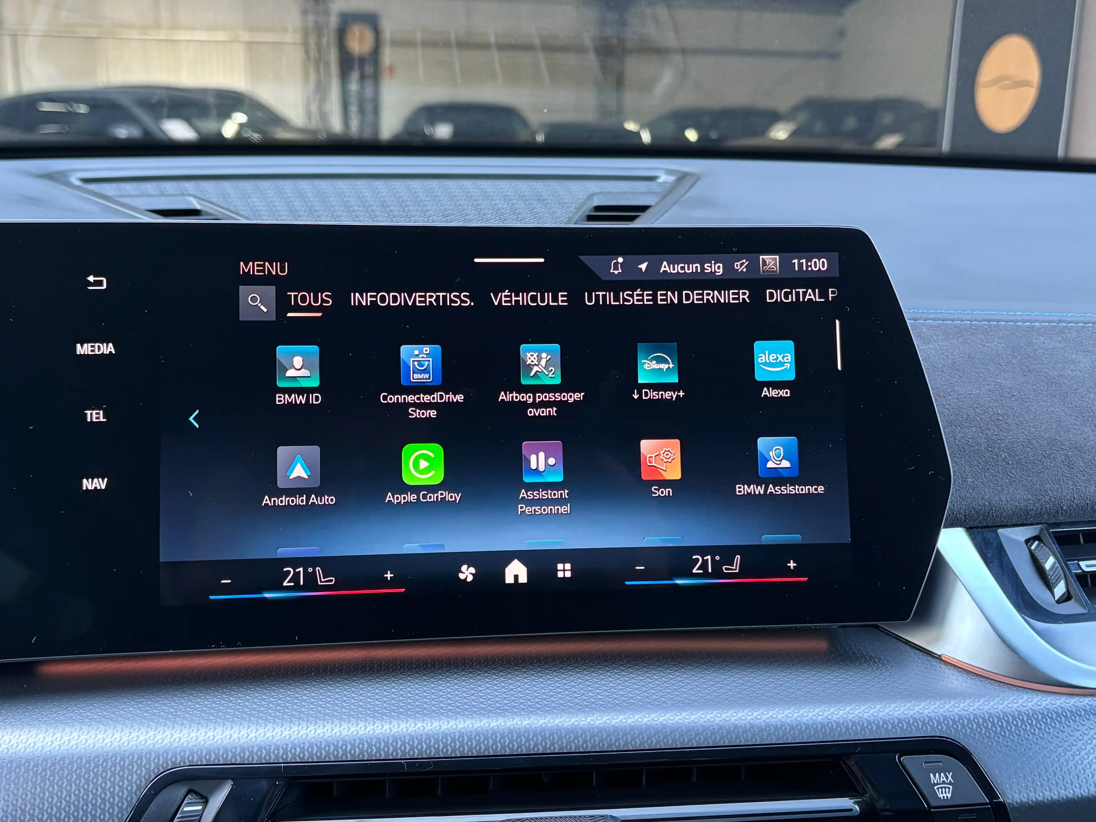 BMW iX2 66.5 kWh xDrive30 M Edition — photo 14