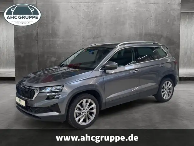 Skoda Karoq Style 1,5 TSI 110kW DSG Varioflex Navi ACC elektr.