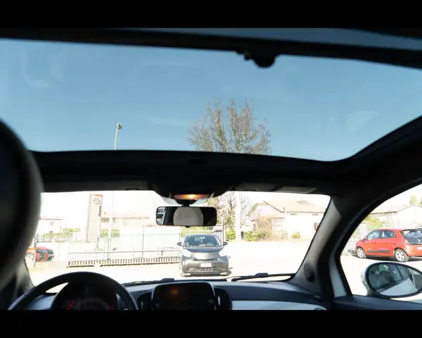 Fiat 500 view 13