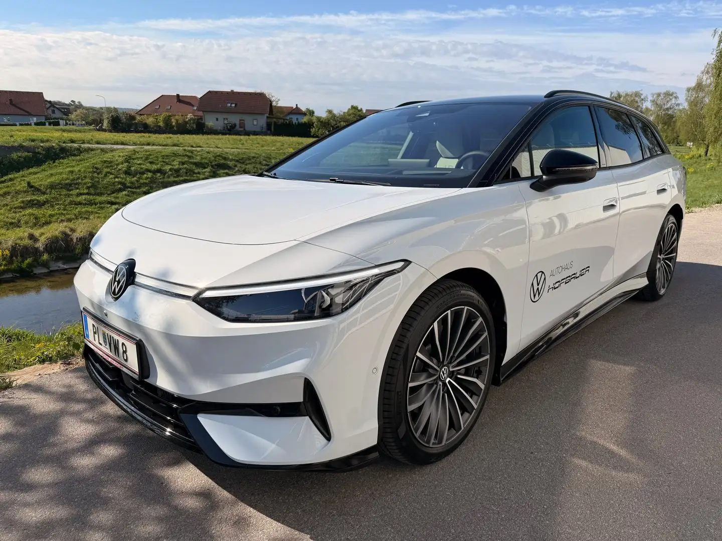 Volkswagen ID.7 Tourer Pro S 210 kW Business Weiß - 1