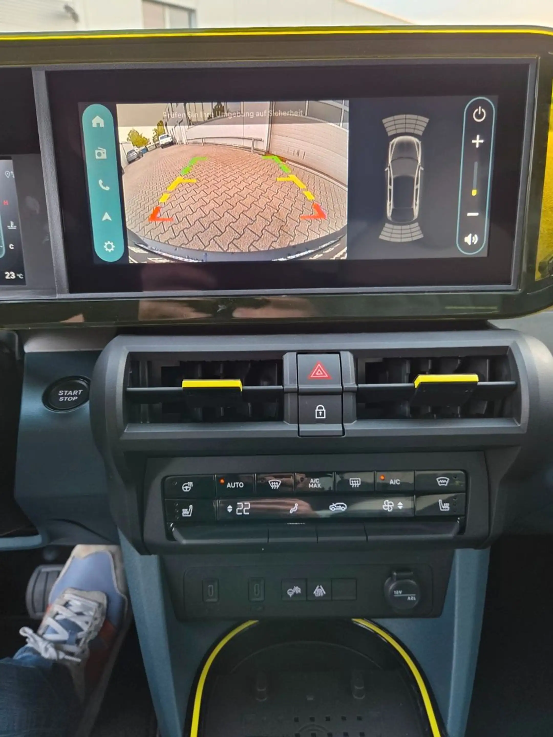 Fiat Grande Panda Hybrid "La Prima" 1.2 DCT — photo 15