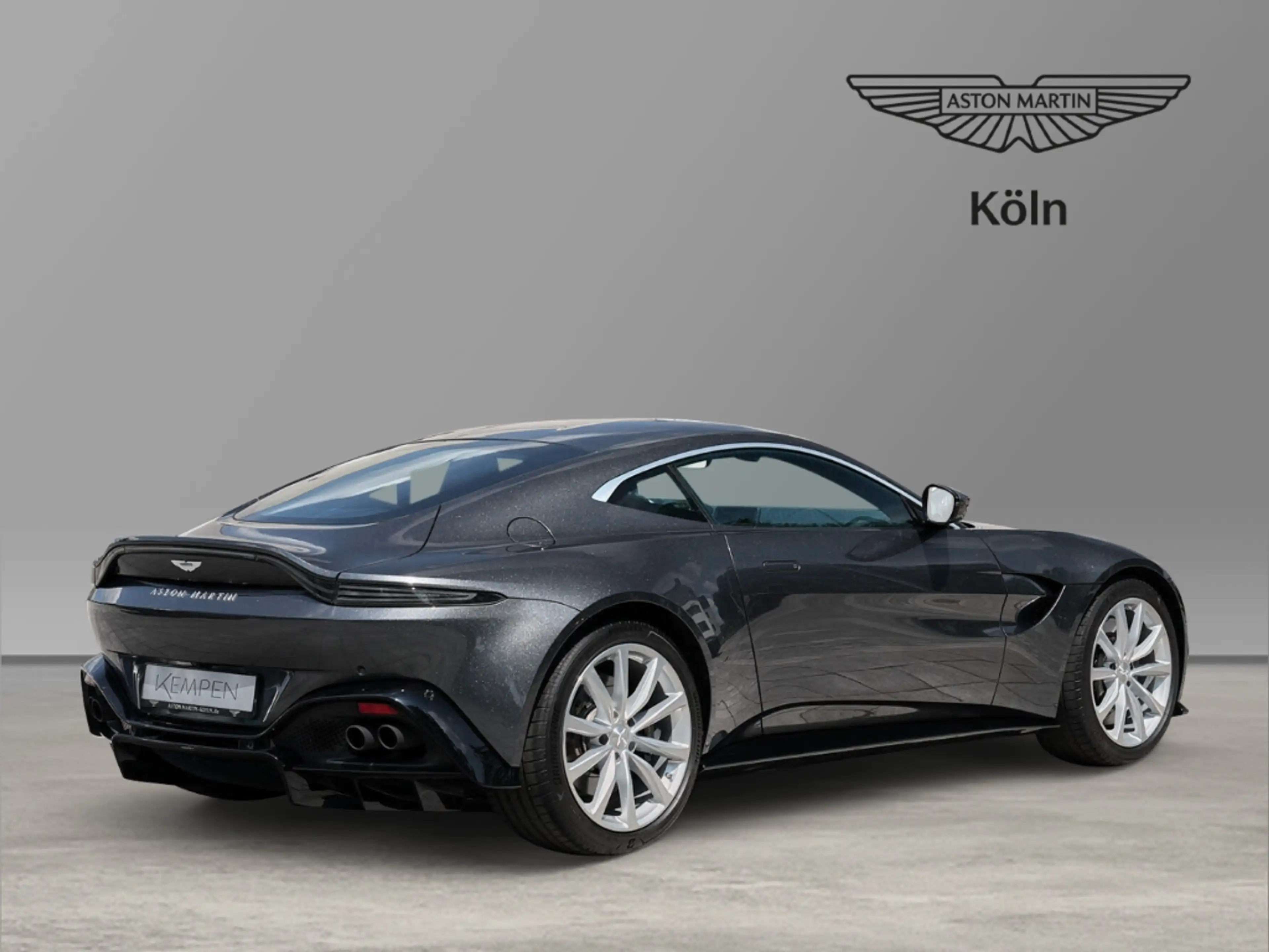 Aston Martin Vantage V8 Magnetic Silver / Onyx Black — photo 4