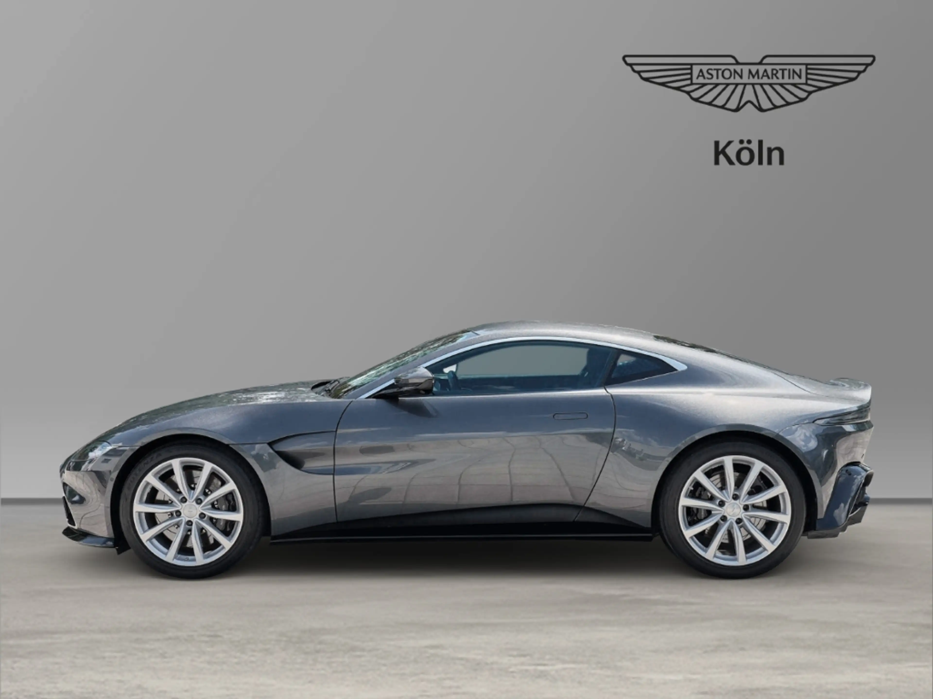 Aston Martin Vantage V8 Magnetic Silver / Onyx Black — photo 7