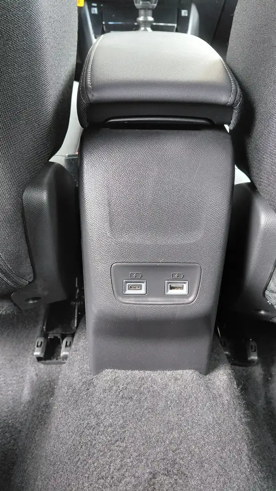 Peugeot 2008 1.2 PURETECH 100 CV S&S ALLURE 8