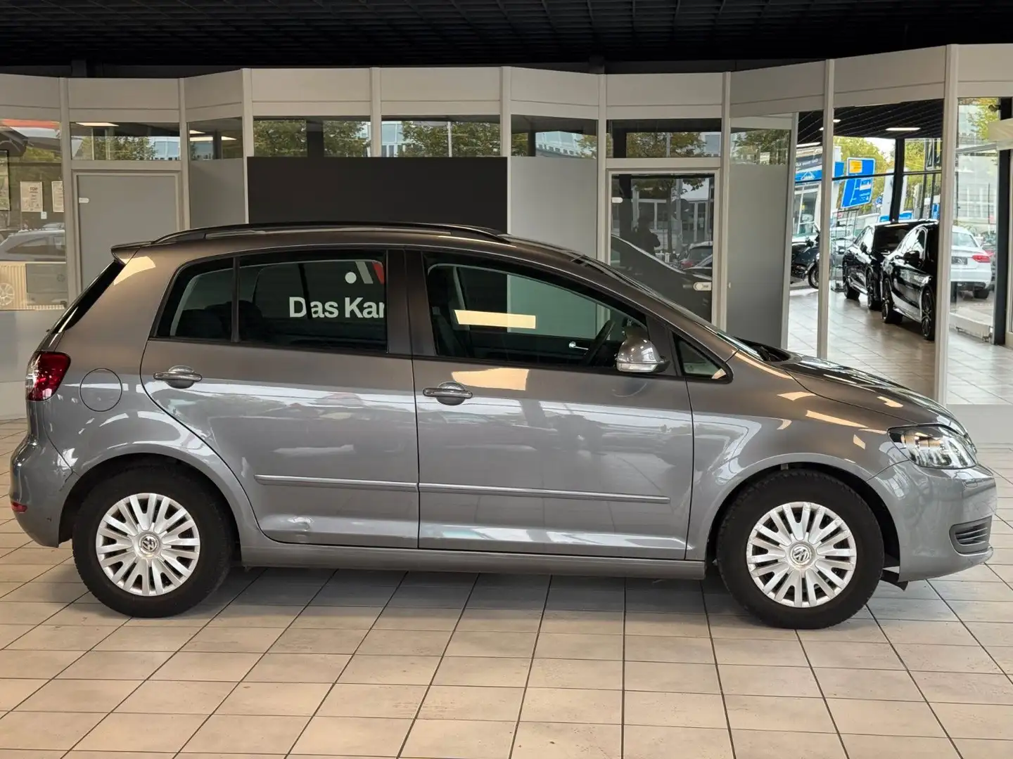 Volkswagen Golf Plus VI 1.6 · AHK · Sitzheizung Gris - 2