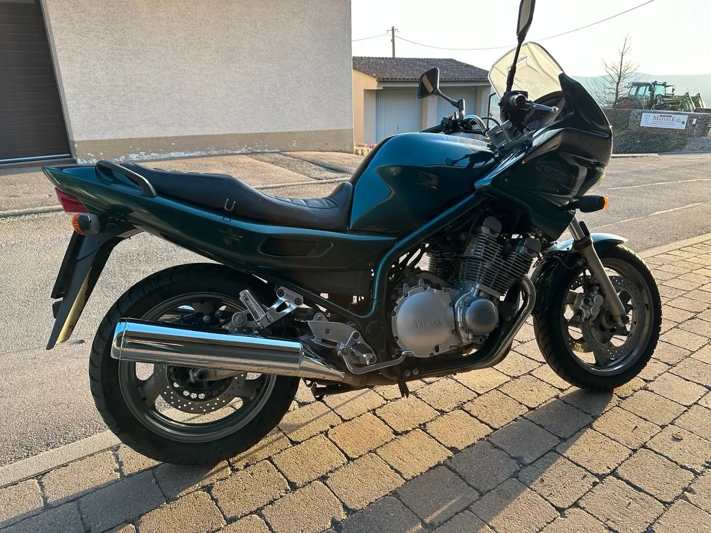 Yamaha XJ 900 Diversion Grün - 1
