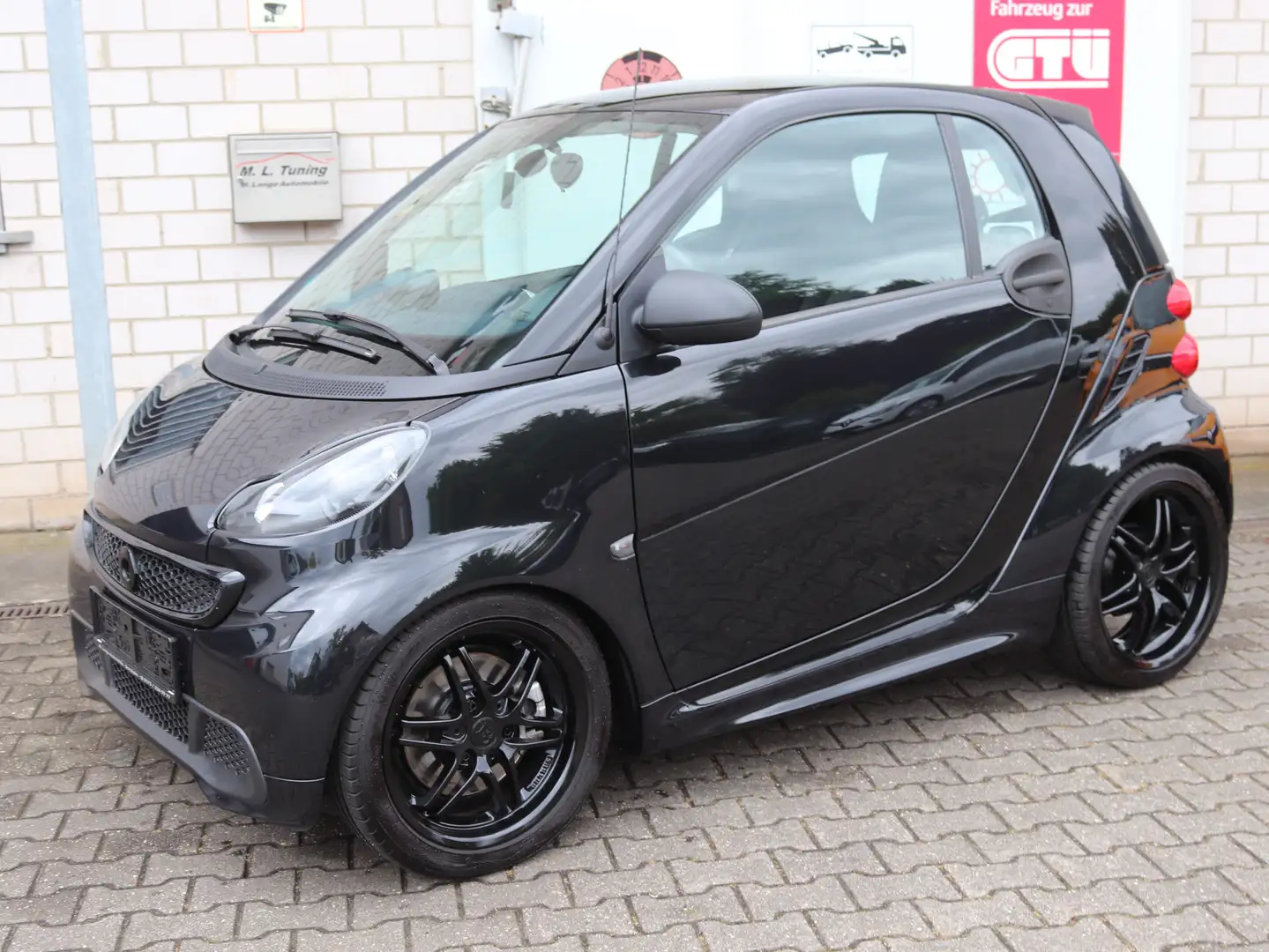 smart forTwo Passion,84 PS, Servo, Brabus-Felgen, Top! Noir - 1