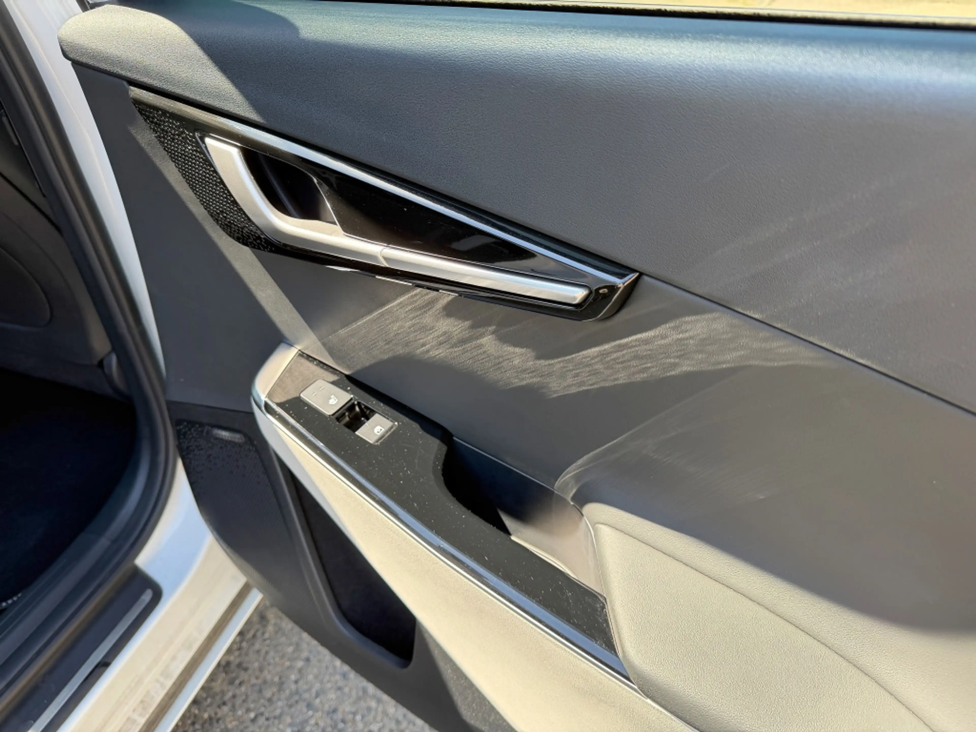 Kia EV6 GT Line 4WD AHK GlasD 360K ACC Assist Sound — photo 13